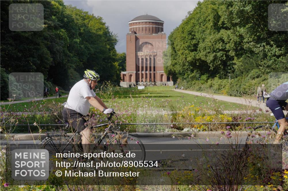 14.09.2025 - Stadtparktriathlon Michael Burmester http://msf.ph/oto/8905534 14.09.2025 12:25:55 Radfahren 1100, 1132, 1167, 1170, 1212, 1245 meine-sportfotos.de