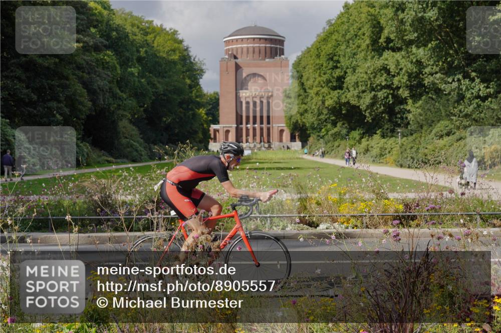14.09.2025 - Stadtparktriathlon Michael Burmester http://msf.ph/oto/8905557 14.09.2025 12:27:32 Radfahren 1155, 1200, 1215, 1223, 1252 meine-sportfotos.de