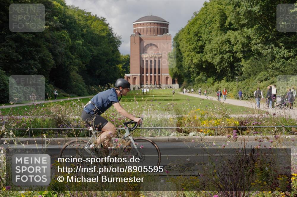 14.09.2025 - Stadtparktriathlon Michael Burmester http://msf.ph/oto/8905595 14.09.2025 12:29:57 Radfahren 1134, 1159, 1180, 1183, 1241, 1316 meine-sportfotos.de