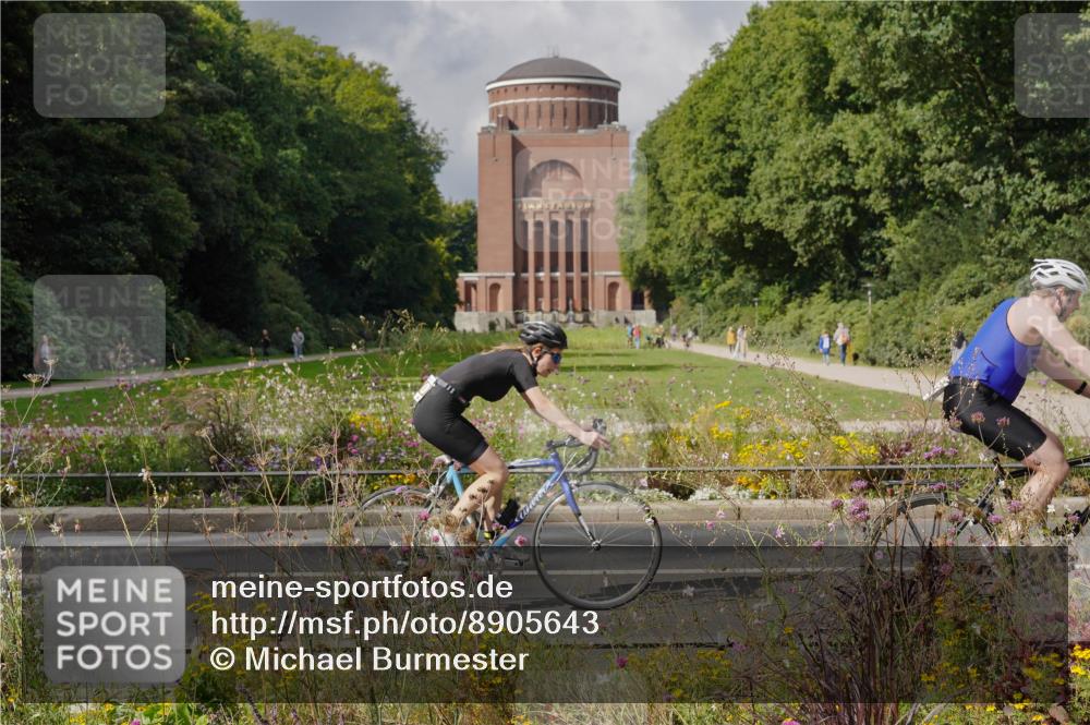 14.09.2025 - Stadtparktriathlon Michael Burmester http://msf.ph/oto/8905643 14.09.2025 12:33:04 Radfahren 1148, 1156, 1193, 1202, 1224, 1274, 1310 meine-sportfotos.de