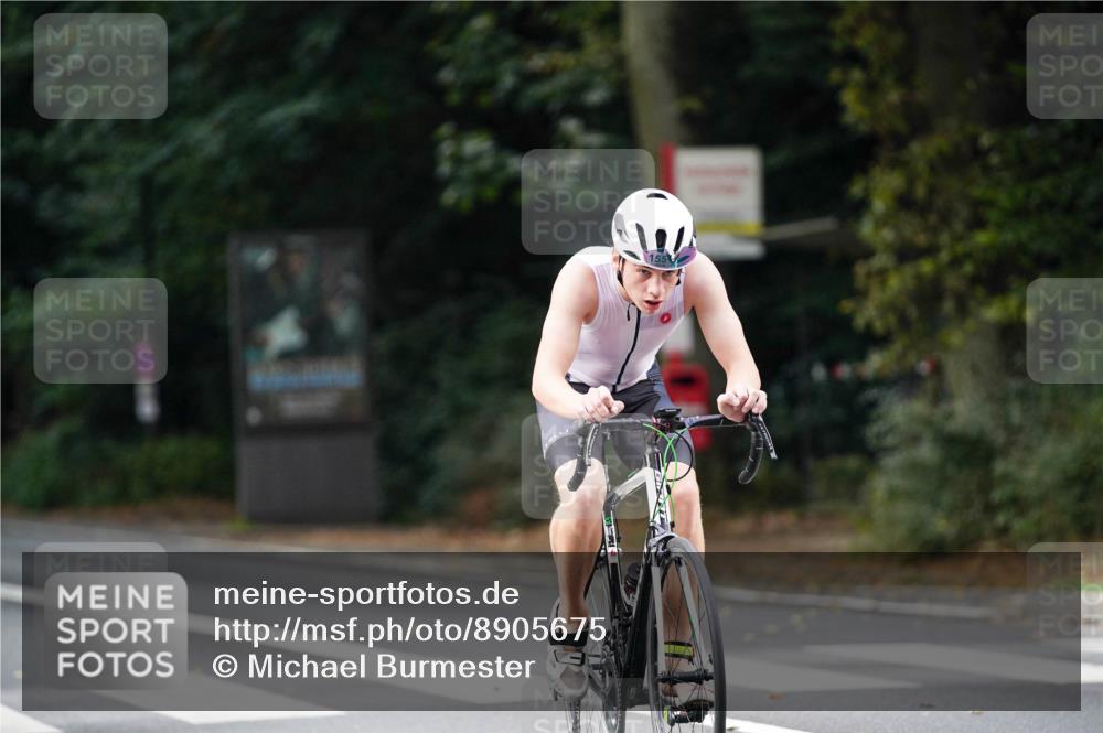 14.09.2025 - Stadtparktriathlon Michael Burmester http://msf.ph/oto/8905675 14.09.2025 13:11:31 Radfahren 1374, 1389, 1397, 1434, 1463, 1473, 1475, 1497, 1551 meine-sportfotos.de