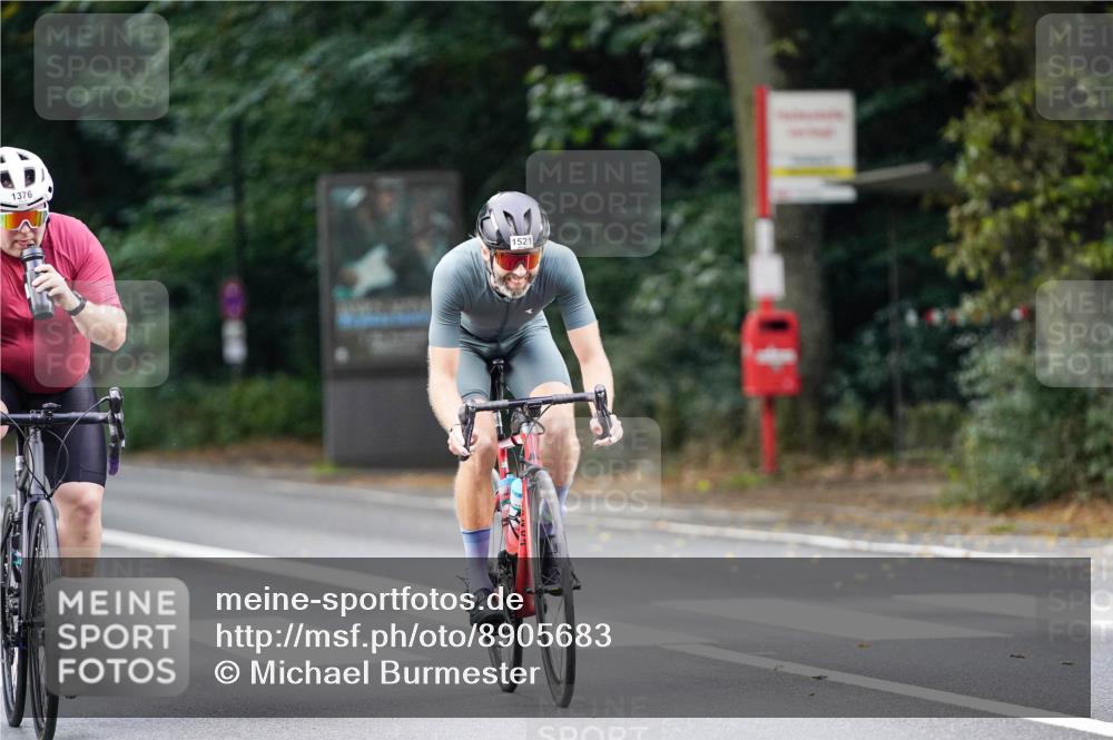 14.09.2025 - Stadtparktriathlon Michael Burmester http://msf.ph/oto/8905683 14.09.2025 13:11:45 Radfahren 1376, 1435, 1437, 1483, 1521 meine-sportfotos.de