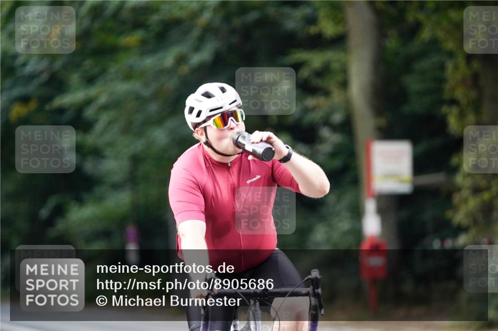 14.09.2025 - Stadtparktriathlon Michael Burmester http://msf.ph/oto/8905686 14.09.2025 13:11:46 Radfahren 1376, 1435, 1437, 1483, 1521 meine-sportfotos.de
