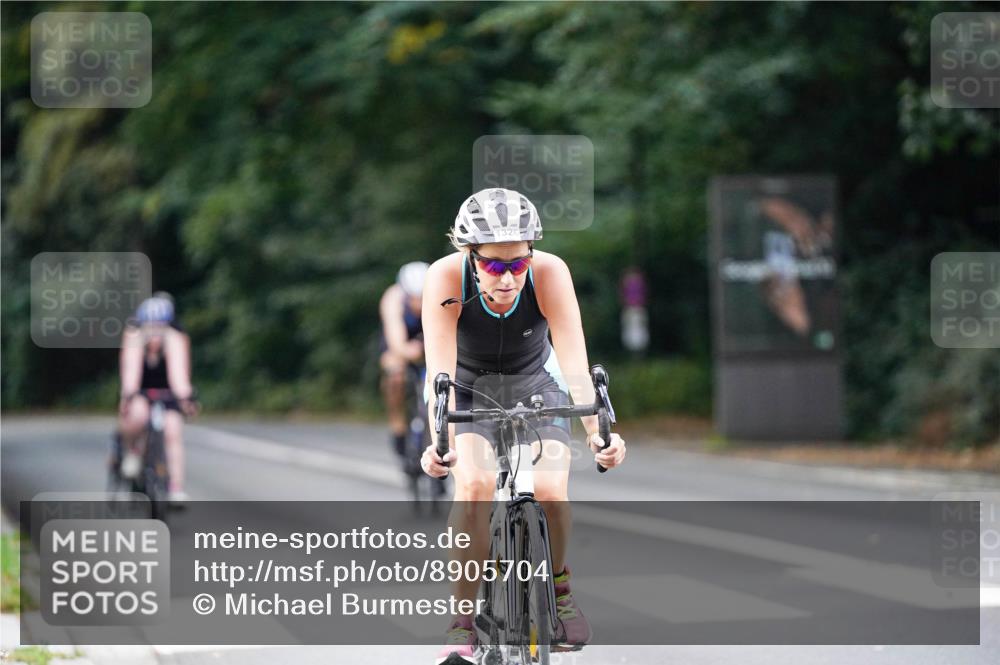 14.09.2025 - Stadtparktriathlon Michael Burmester http://msf.ph/oto/8905704 14.09.2025 13:12:08 Radfahren 1275, 1326, 1394, 1429, 1465, 1472, 1545, 1558 meine-sportfotos.de