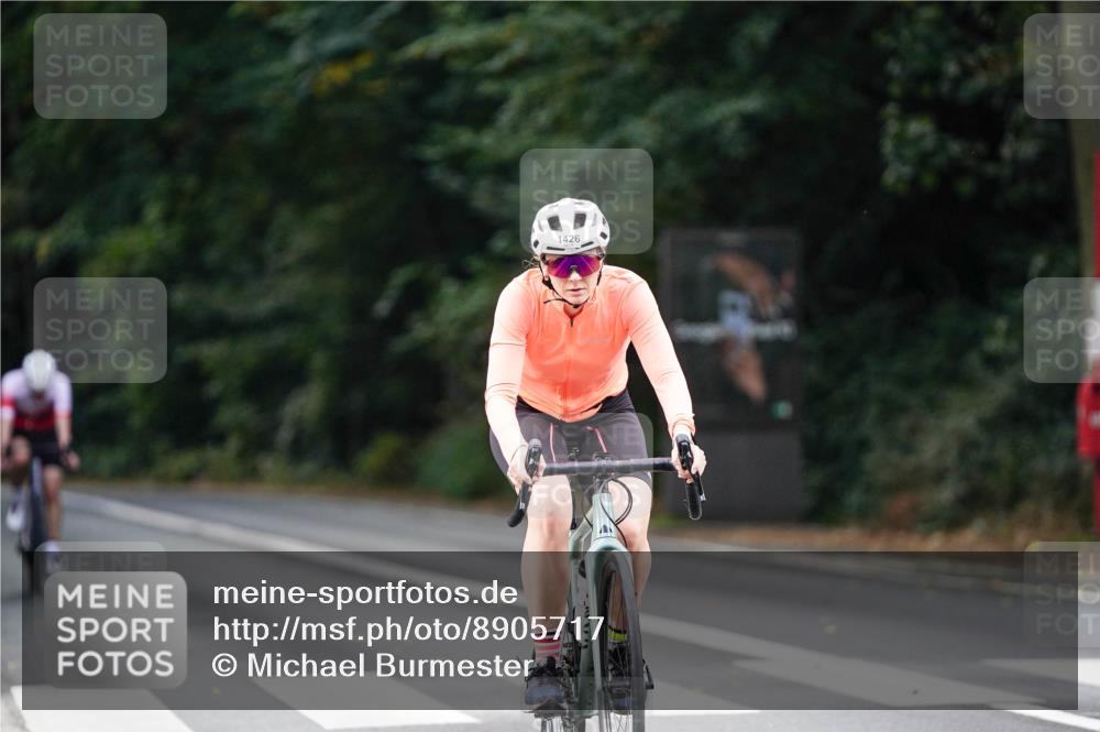 14.09.2025 - Stadtparktriathlon Michael Burmester http://msf.ph/oto/8905717 14.09.2025 13:12:35 Radfahren 1370, 1426, 1494 meine-sportfotos.de