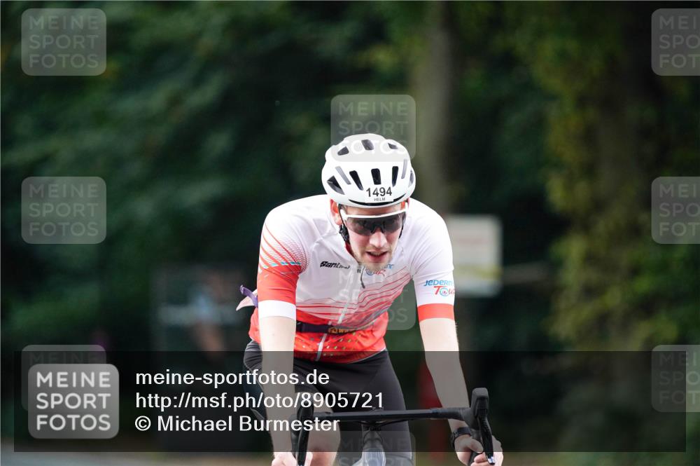 14.09.2025 - Stadtparktriathlon Michael Burmester http://msf.ph/oto/8905721 14.09.2025 13:12:39 Radfahren 1426, 1494 meine-sportfotos.de