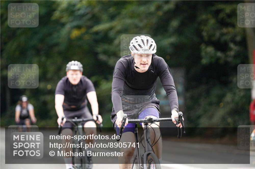 14.09.2025 - Stadtparktriathlon Michael Burmester http://msf.ph/oto/8905741 14.09.2025 13:13:39 Radfahren 1423, 1487, 1505, 1530 meine-sportfotos.de