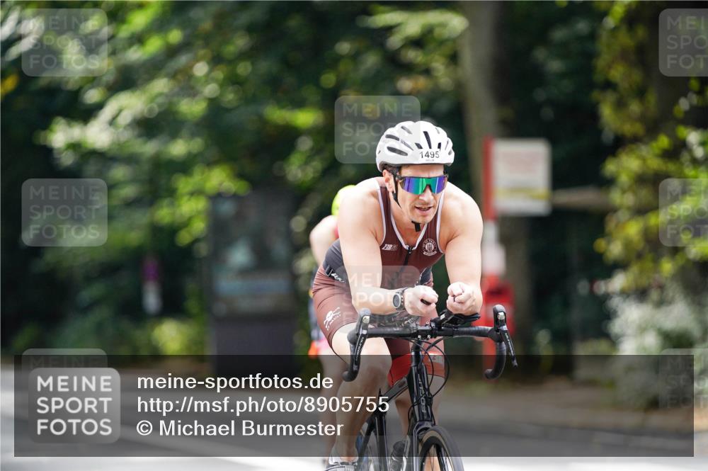 14.09.2025 - Stadtparktriathlon Michael Burmester http://msf.ph/oto/8905755 14.09.2025 13:14:21 Radfahren 1332, 1452, 1495, 1547, 1552 meine-sportfotos.de