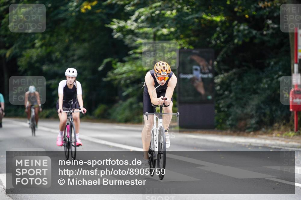 14.09.2025 - Stadtparktriathlon Michael Burmester http://msf.ph/oto/8905759 14.09.2025 13:14:30 Radfahren 1327, 1336, 1504, 1525 meine-sportfotos.de