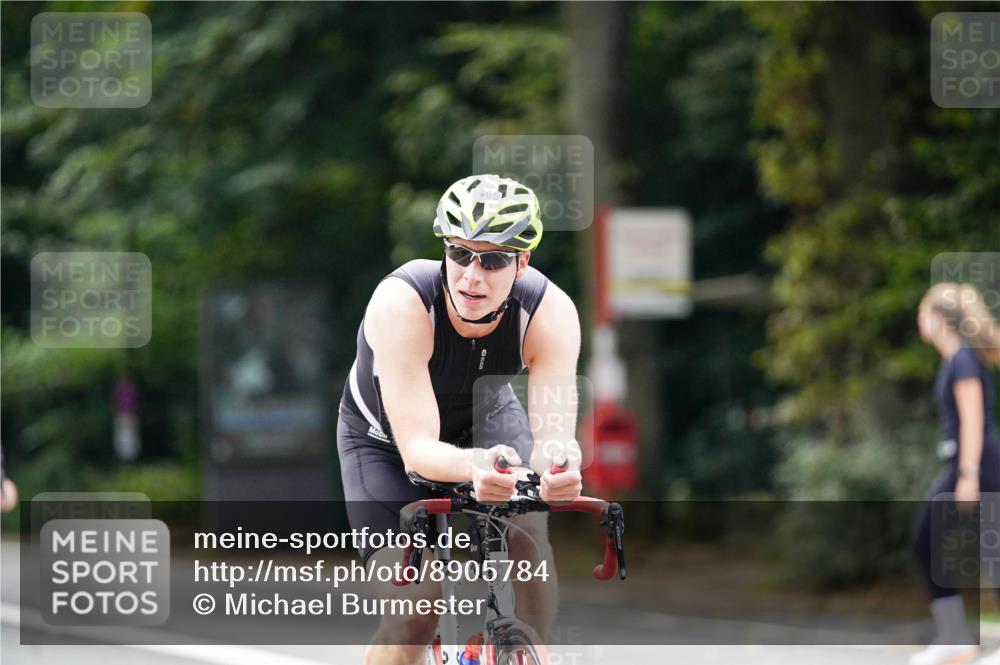 14.09.2025 - Stadtparktriathlon Michael Burmester http://msf.ph/oto/8905784 14.09.2025 13:14:59 Radfahren 1446, 1468, 1469, 1548 meine-sportfotos.de