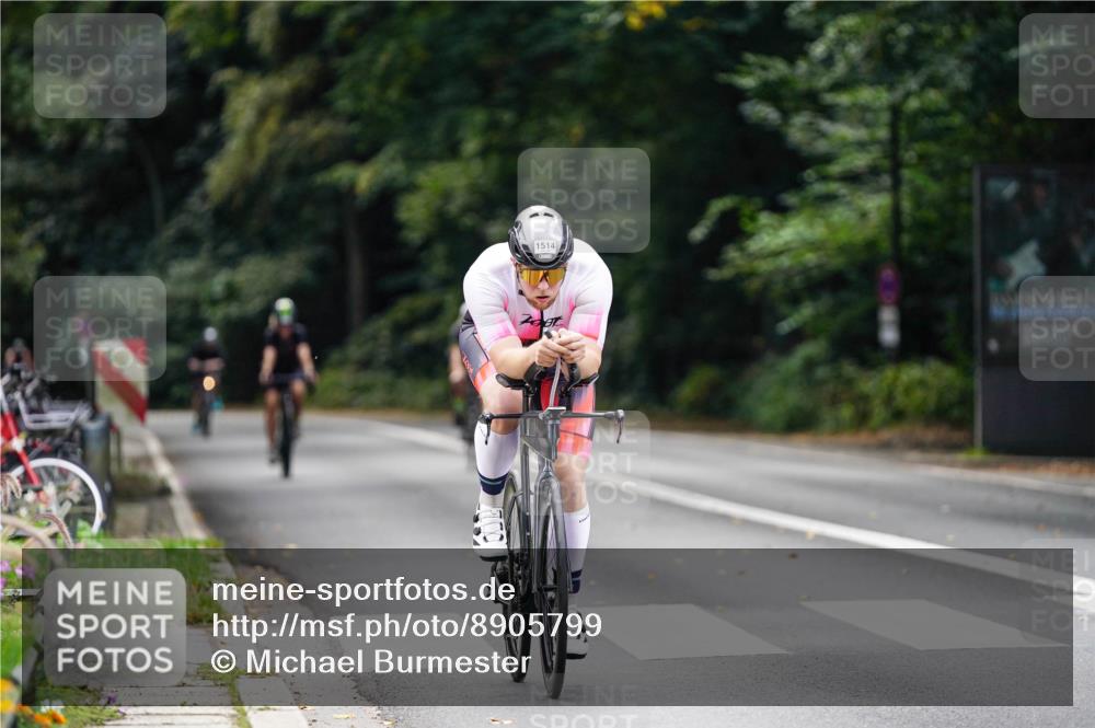 14.09.2025 - Stadtparktriathlon Michael Burmester http://msf.ph/oto/8905799 14.09.2025 13:15:17 Radfahren 1451, 1456, 1471, 1514, 1538 meine-sportfotos.de