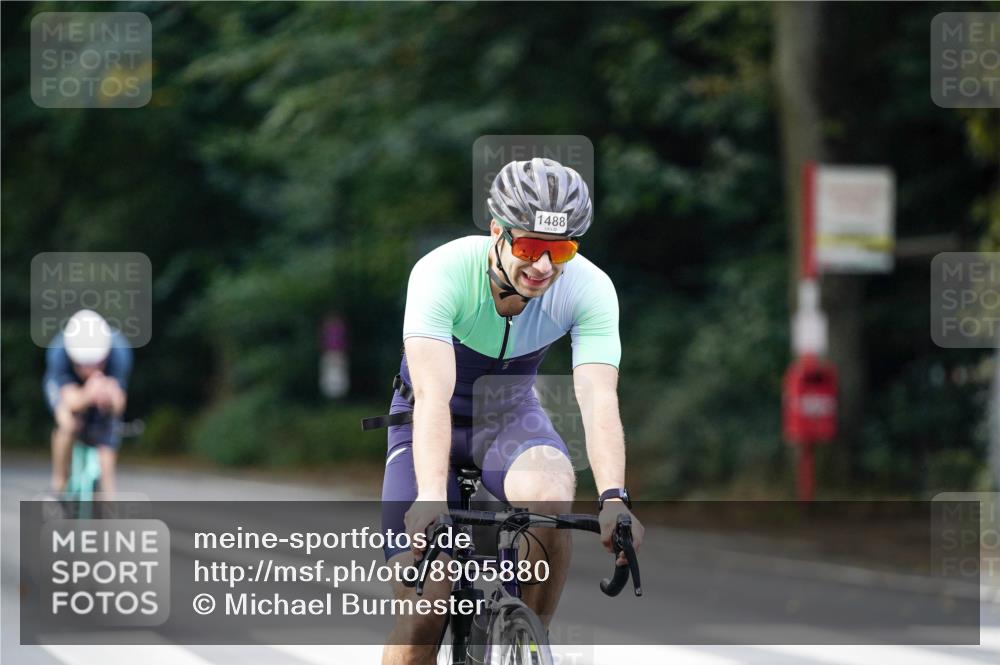 14.09.2025 - Stadtparktriathlon Michael Burmester http://msf.ph/oto/8905880 14.09.2025 13:17:37 Radfahren 1427, 1488, 1499, 1510, 1522, 1544 meine-sportfotos.de