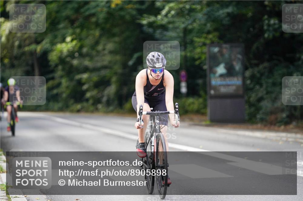 14.09.2025 - Stadtparktriathlon Michael Burmester http://msf.ph/oto/8905898 14.09.2025 13:17:51 Radfahren 1325, 1448, 1454, 1515, 1534 meine-sportfotos.de
