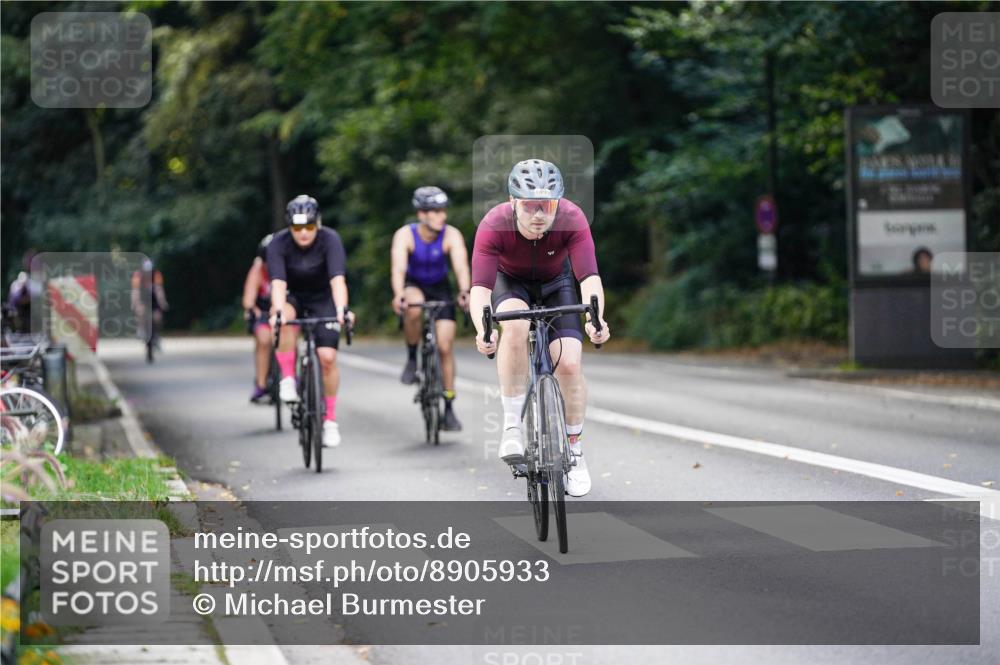 14.09.2025 - Stadtparktriathlon Michael Burmester http://msf.ph/oto/8905933 14.09.2025 13:18:48 Radfahren 1431, 1489, 1493, 1508, 1519, 1539 meine-sportfotos.de