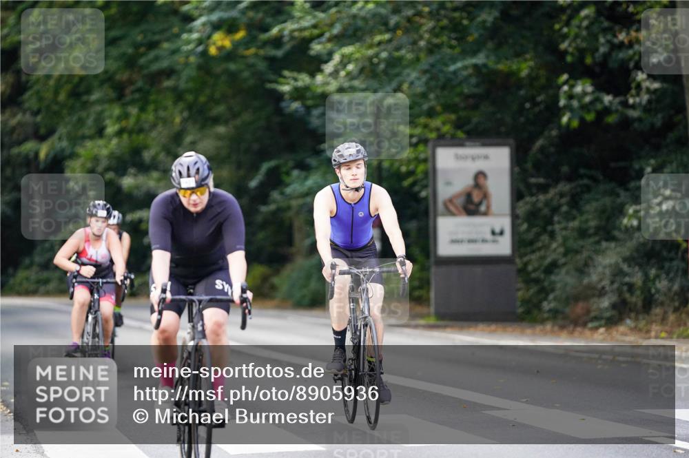 14.09.2025 - Stadtparktriathlon Michael Burmester http://msf.ph/oto/8905936 14.09.2025 13:18:50 Radfahren 1431, 1489, 1493, 1508, 1519, 1539 meine-sportfotos.de