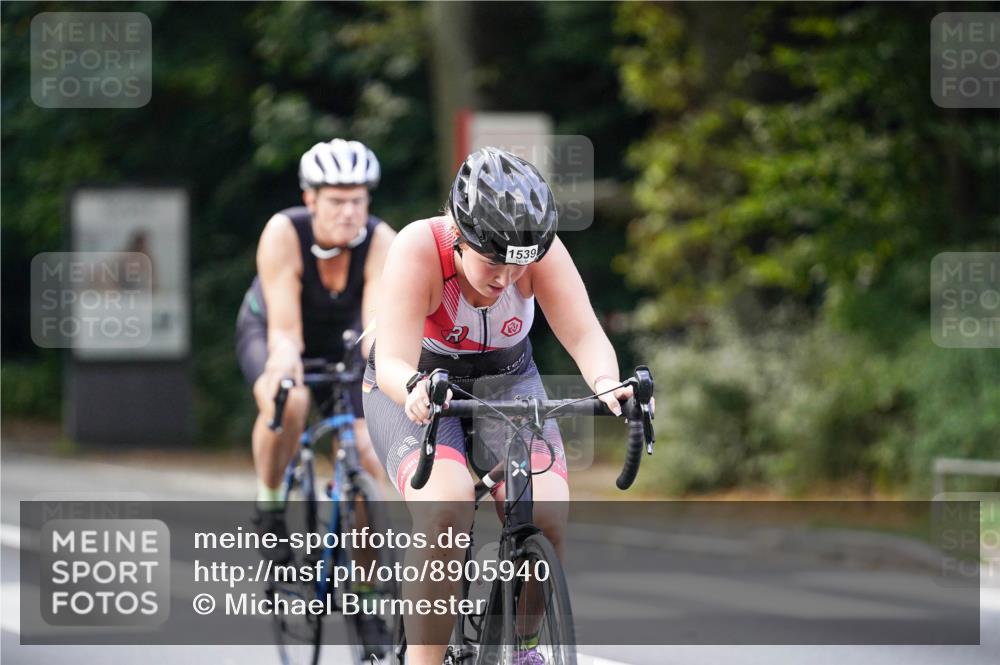 14.09.2025 - Stadtparktriathlon Michael Burmester http://msf.ph/oto/8905940 14.09.2025 13:18:53 Radfahren 1343, 1431, 1472, 1489, 1493, 1508, 1511, 1519, 1539 meine-sportfotos.de