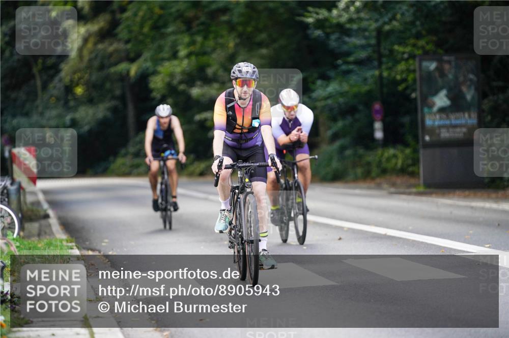 14.09.2025 - Stadtparktriathlon Michael Burmester http://msf.ph/oto/8905943 14.09.2025 13:18:58 Radfahren 1343, 1472, 1511, 1519, 1539 meine-sportfotos.de