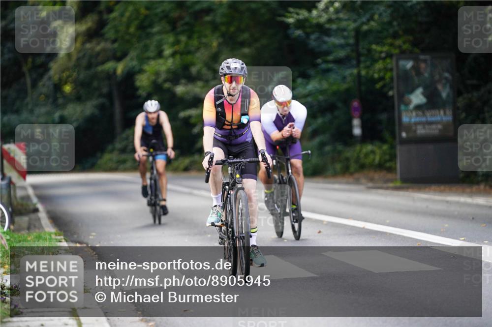 14.09.2025 - Stadtparktriathlon Michael Burmester http://msf.ph/oto/8905945 14.09.2025 13:18:58 Radfahren 1343, 1472, 1511, 1519, 1539 meine-sportfotos.de