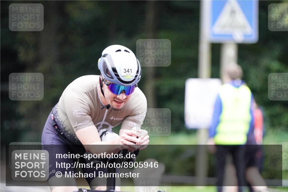 14.09.2025 - Stadtparktriathlon Michael Burmester http://msf.ph/oto/8905946 14.09.2025 09:03:04 Radfahren 341, 352, 354, 451 meine-sportfotos.de