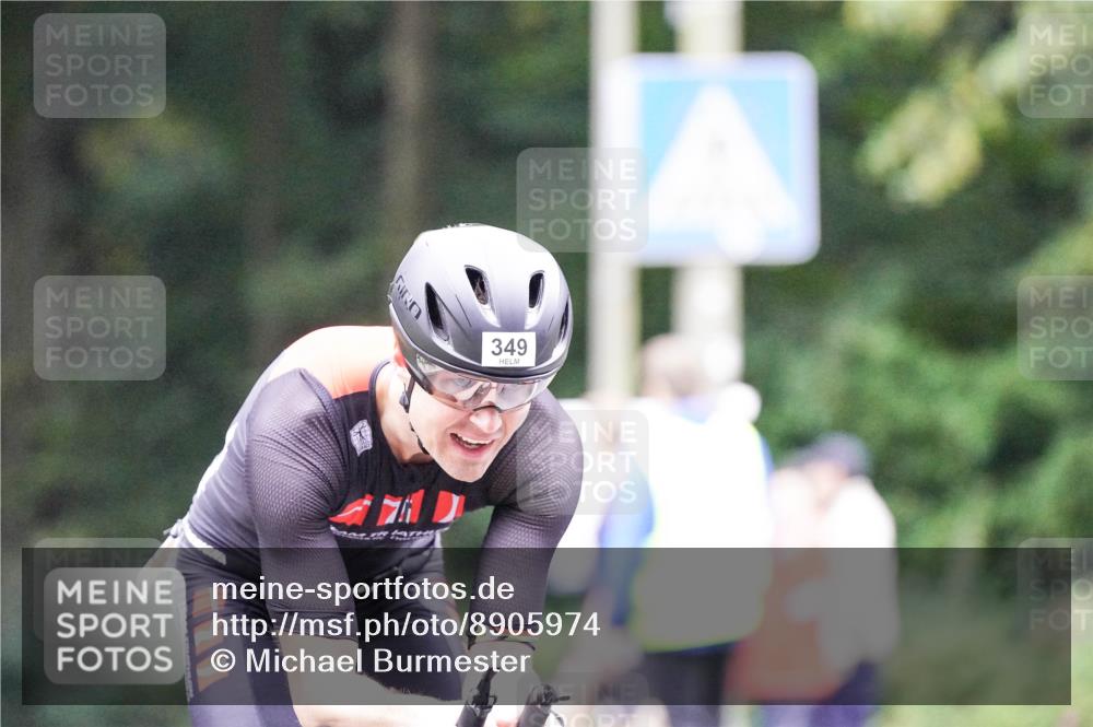 14.09.2025 - Stadtparktriathlon Michael Burmester http://msf.ph/oto/8905974 14.09.2025 09:03:25 Radfahren 322, 337, 349 meine-sportfotos.de