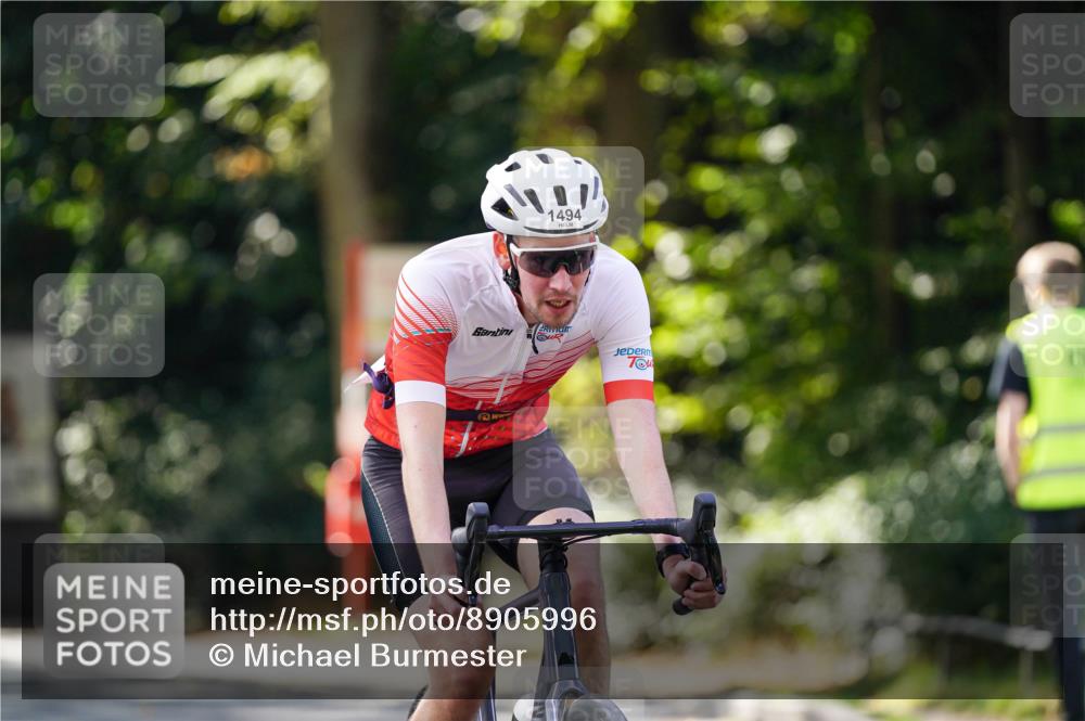 14.09.2025 - Stadtparktriathlon Michael Burmester http://msf.ph/oto/8905996 14.09.2025 13:19:45 Radfahren 1397, 1450, 1494, 1537, 1620 meine-sportfotos.de