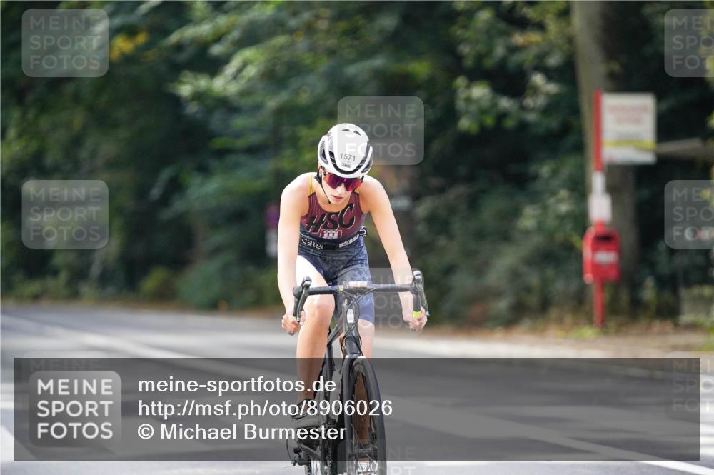 14.09.2025 - Stadtparktriathlon Michael Burmester http://msf.ph/oto/8906026 14.09.2025 13:20:00 Radfahren 1357, 1376, 1426, 1526, 1541, 1571 meine-sportfotos.de