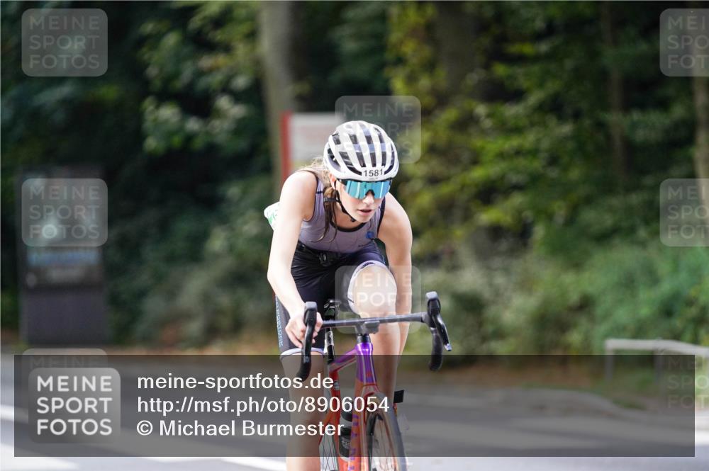14.09.2025 - Stadtparktriathlon Michael Burmester http://msf.ph/oto/8906054 14.09.2025 13:20:22 Radfahren 1341, 1497, 1513, 1581, 1596, 1605, 1607 meine-sportfotos.de