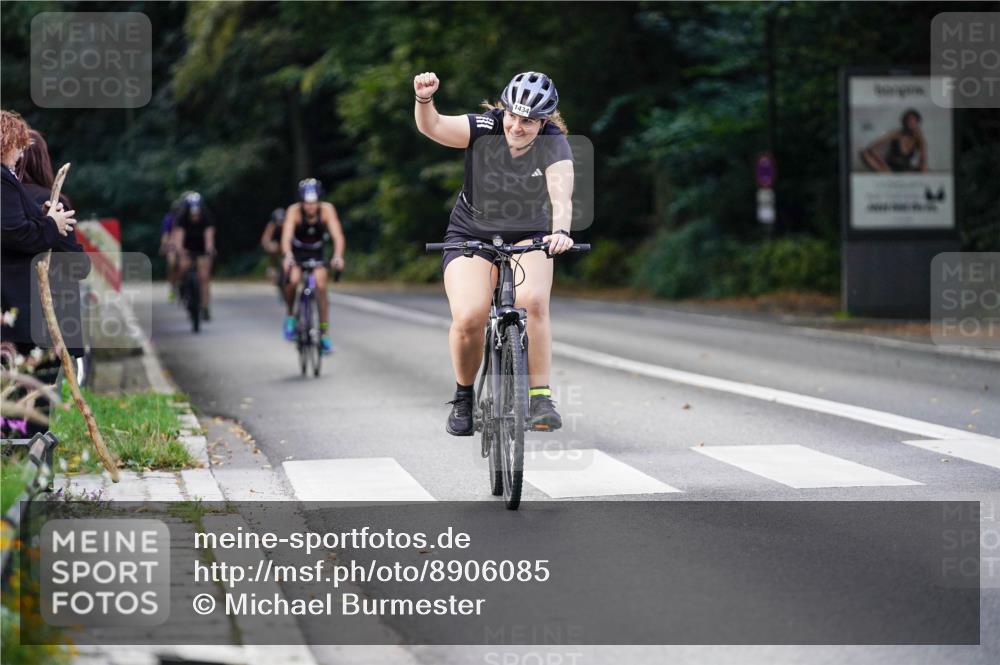 14.09.2025 - Stadtparktriathlon Michael Burmester http://msf.ph/oto/8906085 14.09.2025 13:20:40 Radfahren 1434, 1435, 1465, 1603 meine-sportfotos.de