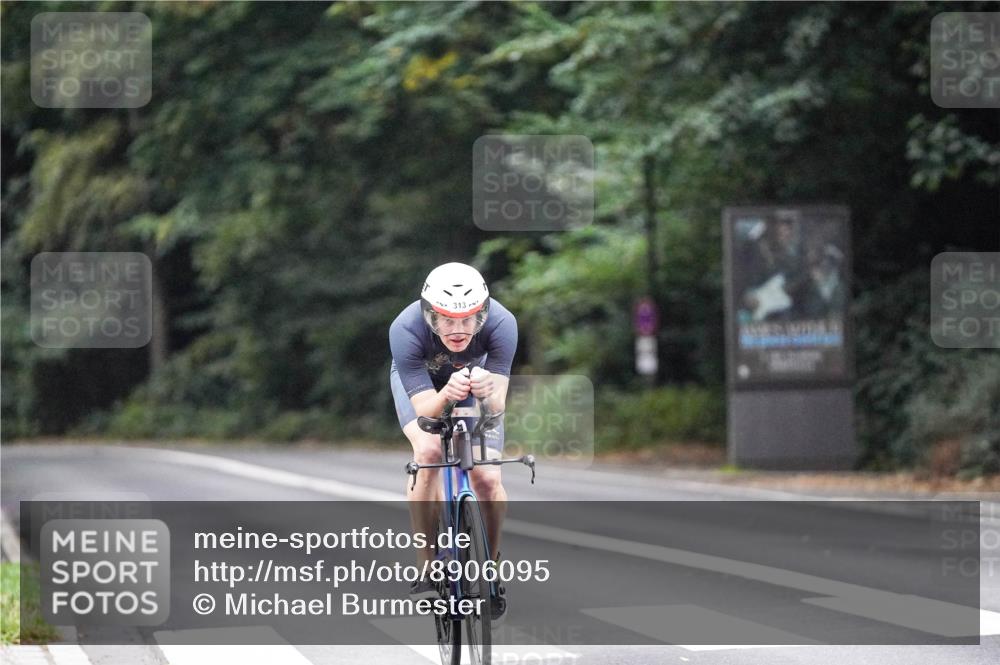 14.09.2025 - Stadtparktriathlon Michael Burmester http://msf.ph/oto/8906095 14.09.2025 09:05:06 Radfahren 313, 378 meine-sportfotos.de