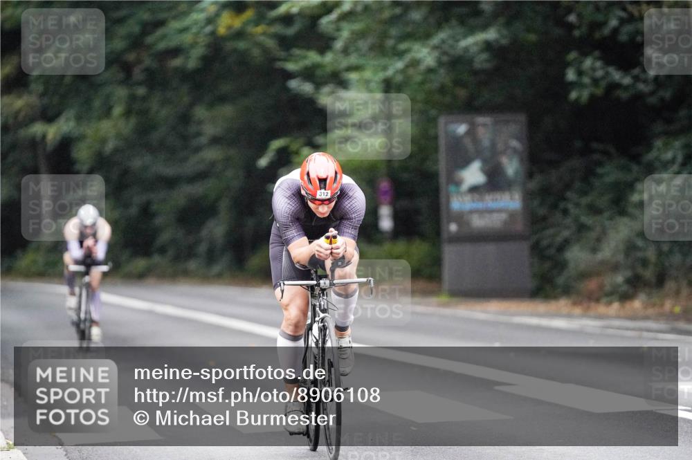 14.09.2025 - Stadtparktriathlon Michael Burmester http://msf.ph/oto/8906108 14.09.2025 09:05:21 Radfahren 312, 355, 408, 416, 436 meine-sportfotos.de
