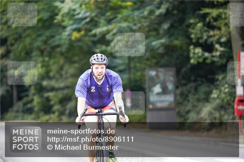14.09.2025 - Stadtparktriathlon Michael Burmester http://msf.ph/oto/8906111 14.09.2025 13:20:51 Radfahren 1435, 1463, 1483, 1528, 1579, 1618 meine-sportfotos.de