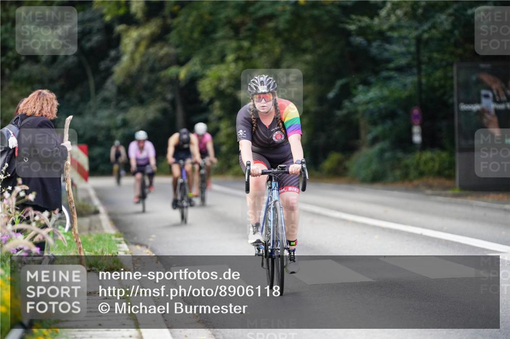 14.09.2025 - Stadtparktriathlon Michael Burmester http://msf.ph/oto/8906118 14.09.2025 13:20:55 Radfahren 1331, 1463, 1483, 1528, 1556, 1579, 1618 meine-sportfotos.de