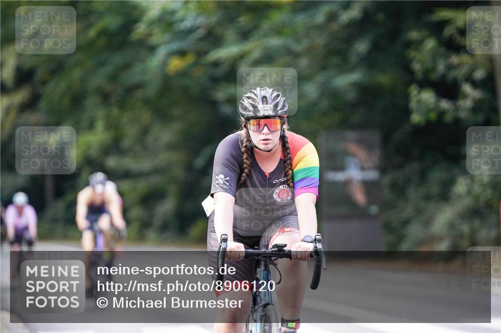 14.09.2025 - Stadtparktriathlon Michael Burmester http://msf.ph/oto/8906120 14.09.2025 13:20:57 Radfahren 1331, 1483, 1528, 1556, 1616, 1618 meine-sportfotos.de