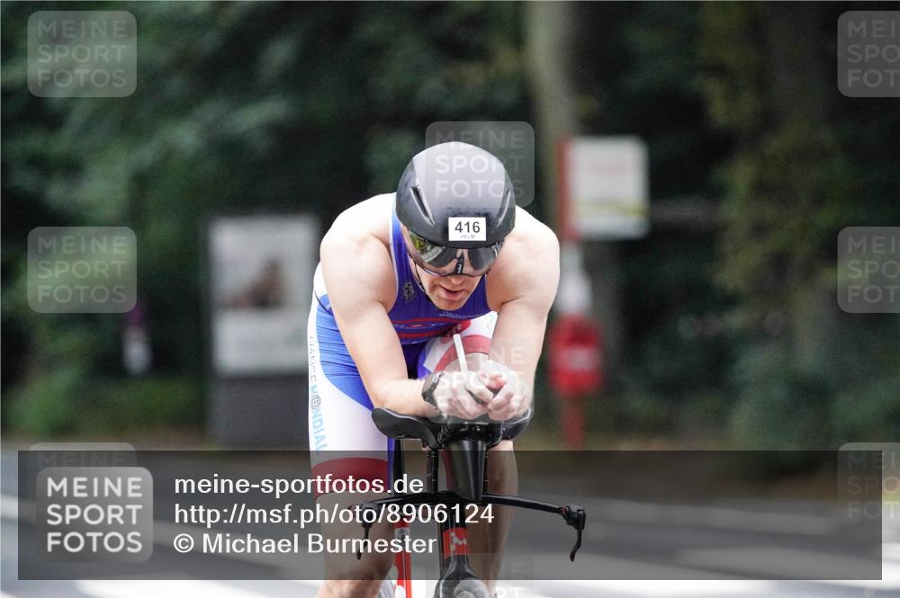 14.09.2025 - Stadtparktriathlon Michael Burmester http://msf.ph/oto/8906124 14.09.2025 09:05:30 Radfahren 310, 351, 355, 394, 416 meine-sportfotos.de