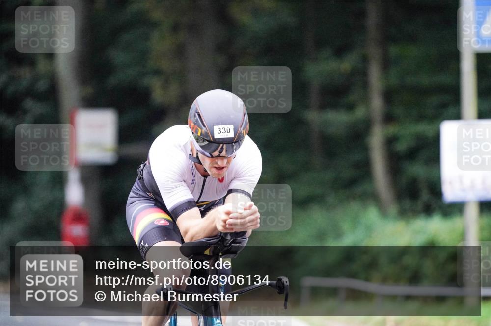 14.09.2025 - Stadtparktriathlon Michael Burmester http://msf.ph/oto/8906134 14.09.2025 09:05:42 Radfahren 310, 317, 327, 330, 394 meine-sportfotos.de