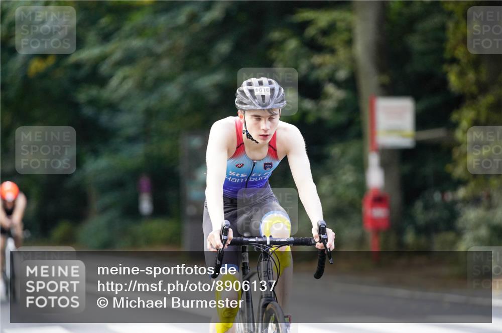 14.09.2025 - Stadtparktriathlon Michael Burmester http://msf.ph/oto/8906137 14.09.2025 13:21:05 Radfahren 1331, 1504, 1556, 1594, 1616, 1618 meine-sportfotos.de