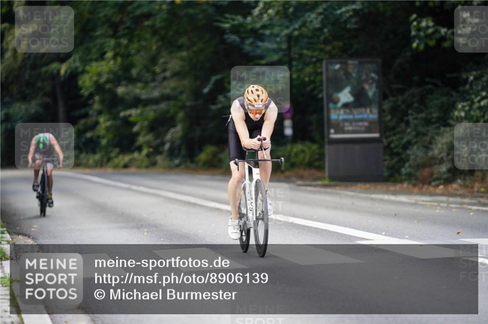 14.09.2025 - Stadtparktriathlon Michael Burmester http://msf.ph/oto/8906139 14.09.2025 13:21:07 Radfahren 1331, 1504, 1594, 1616 meine-sportfotos.de