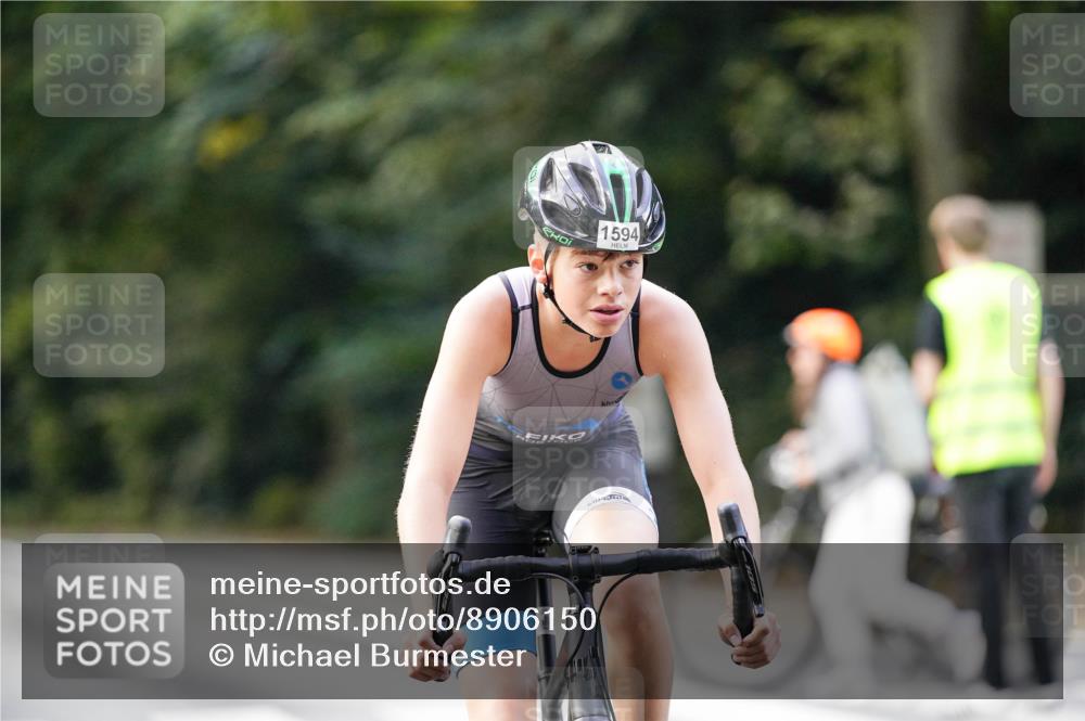 14.09.2025 - Stadtparktriathlon Michael Burmester http://msf.ph/oto/8906150 14.09.2025 13:21:10 Radfahren 1504, 1594, 1616 meine-sportfotos.de