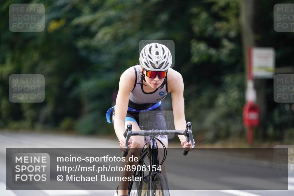 14.09.2025 - Stadtparktriathlon Michael Burmester http://msf.ph/oto/8906154 14.09.2025 13:21:20 Radfahren 1547, 1578, 1580 meine-sportfotos.de