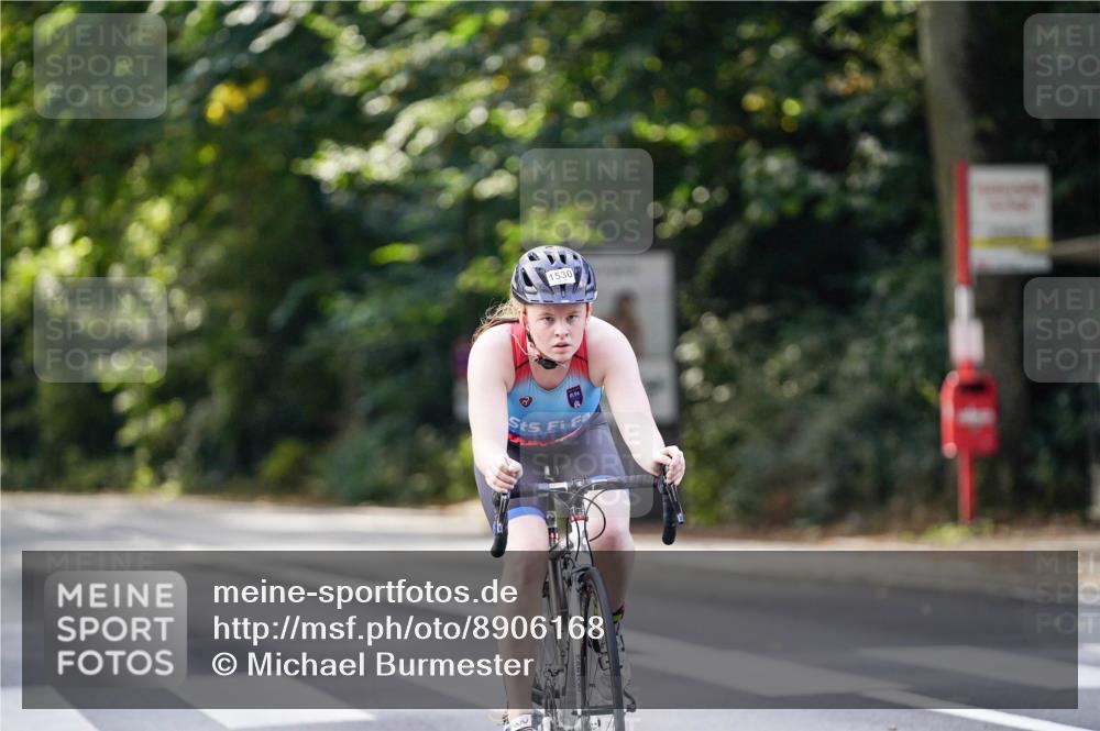 14.09.2025 - Stadtparktriathlon Michael Burmester http://msf.ph/oto/8906168 14.09.2025 13:21:39 Radfahren 1469, 1530, 1538, 1552, 1564 meine-sportfotos.de
