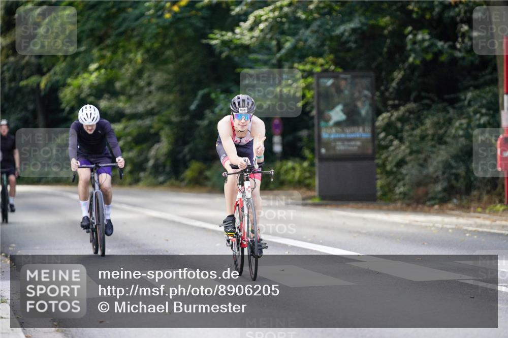 14.09.2025 - Stadtparktriathlon Michael Burmester http://msf.ph/oto/8906205 14.09.2025 13:22:02 Radfahren 1487, 1490, 1505, 1525, 1604 meine-sportfotos.de