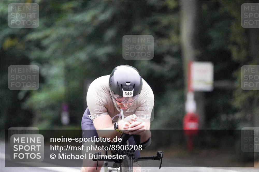 14.09.2025 - Stadtparktriathlon Michael Burmester http://msf.ph/oto/8906208 14.09.2025 09:06:28 Radfahren 331, 346, 386 meine-sportfotos.de