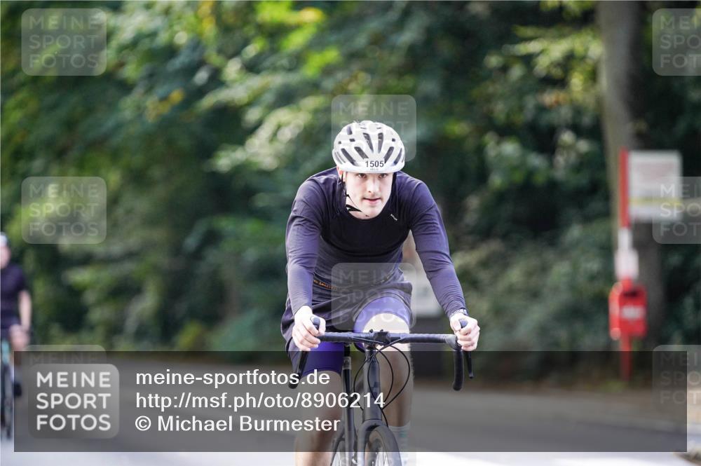 14.09.2025 - Stadtparktriathlon Michael Burmester http://msf.ph/oto/8906214 14.09.2025 13:22:04 Radfahren 1487, 1490, 1505, 1604 meine-sportfotos.de