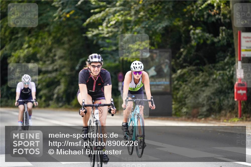 14.09.2025 - Stadtparktriathlon Michael Burmester http://msf.ph/oto/8906226 14.09.2025 13:22:14 Radfahren 1430, 1444, 1452, 1487, 1548, 1577 meine-sportfotos.de
