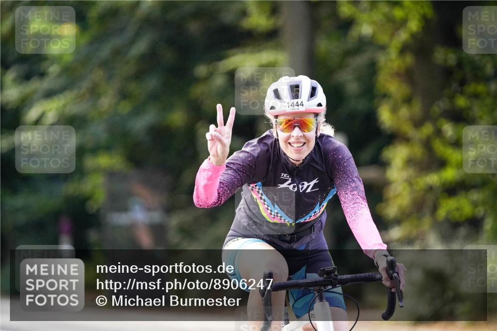 14.09.2025 - Stadtparktriathlon Michael Burmester http://msf.ph/oto/8906247 14.09.2025 13:22:20 Radfahren 1430, 1444, 1452, 1520, 1548, 1577 meine-sportfotos.de