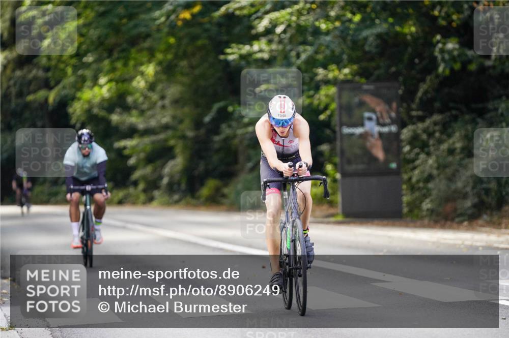 14.09.2025 - Stadtparktriathlon Michael Burmester http://msf.ph/oto/8906249 14.09.2025 13:22:21 Radfahren 1430, 1444, 1452, 1520, 1548, 1577 meine-sportfotos.de