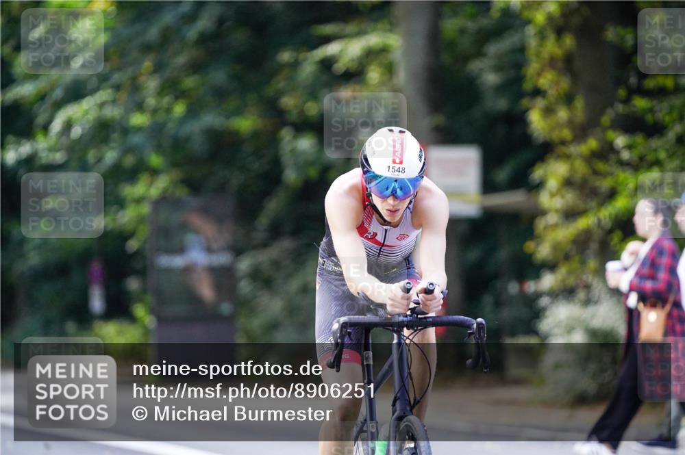 14.09.2025 - Stadtparktriathlon Michael Burmester http://msf.ph/oto/8906251 14.09.2025 13:22:22 Radfahren 1430, 1444, 1520, 1548 meine-sportfotos.de