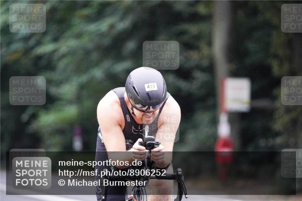 14.09.2025 - Stadtparktriathlon Michael Burmester http://msf.ph/oto/8906252 14.09.2025 09:07:34 Radfahren 304, 419, 425 meine-sportfotos.de