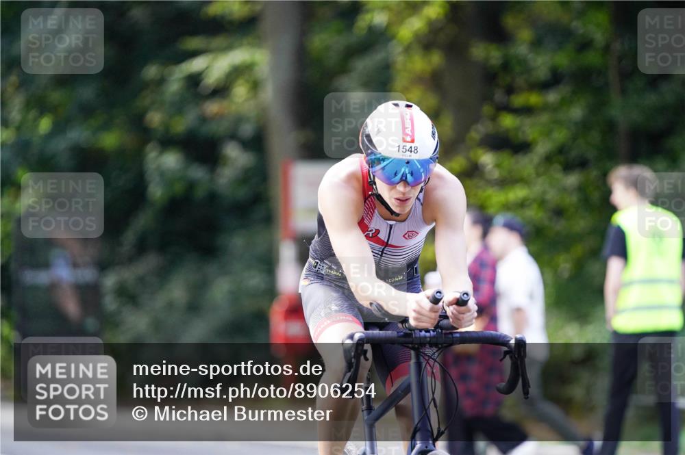 14.09.2025 - Stadtparktriathlon Michael Burmester http://msf.ph/oto/8906254 14.09.2025 13:22:22 Radfahren 1430, 1444, 1520, 1548 meine-sportfotos.de