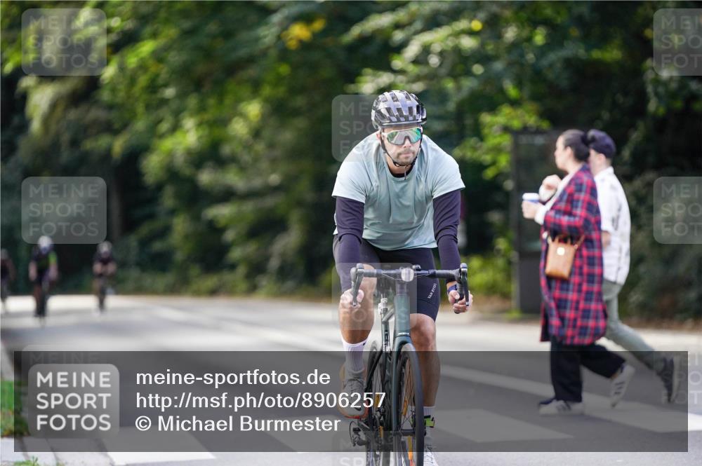 14.09.2025 - Stadtparktriathlon Michael Burmester http://msf.ph/oto/8906257 14.09.2025 13:22:24 Radfahren 1444, 1468, 1520, 1536, 1548, 1610 meine-sportfotos.de